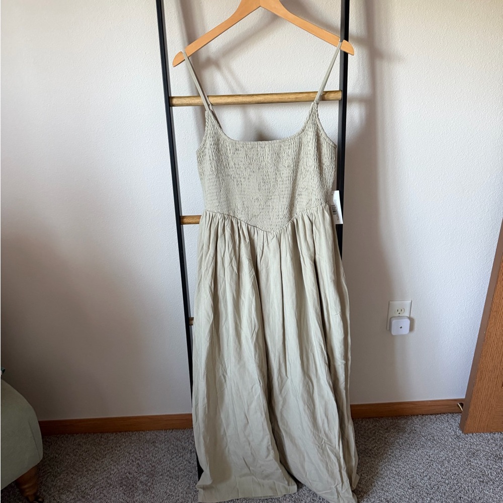Worth collective Josefina dress in sage